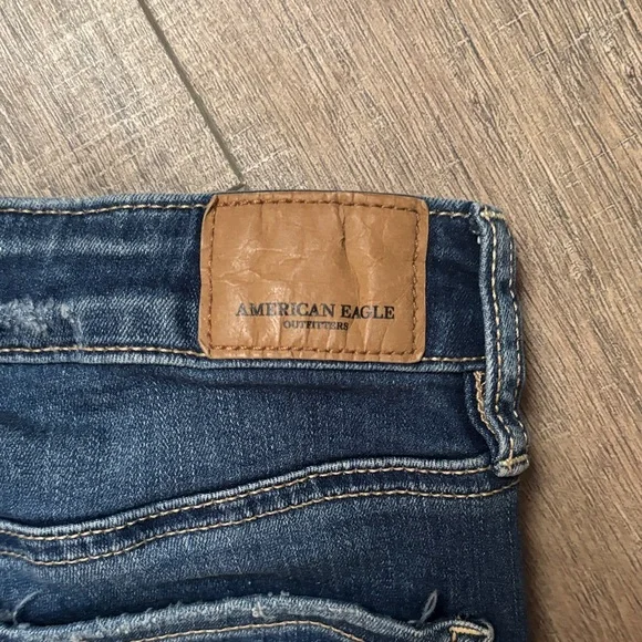 American Eagle Outfitters Ripped Dark Blue Skinny Jeans - Picture 3 of 4